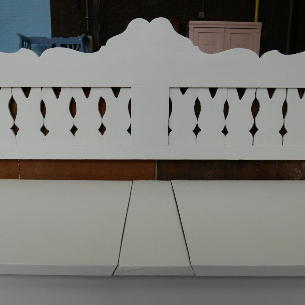 witte houten klepbank