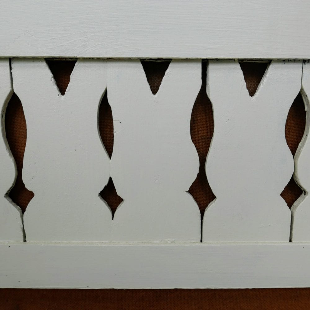 witte houten klepbank