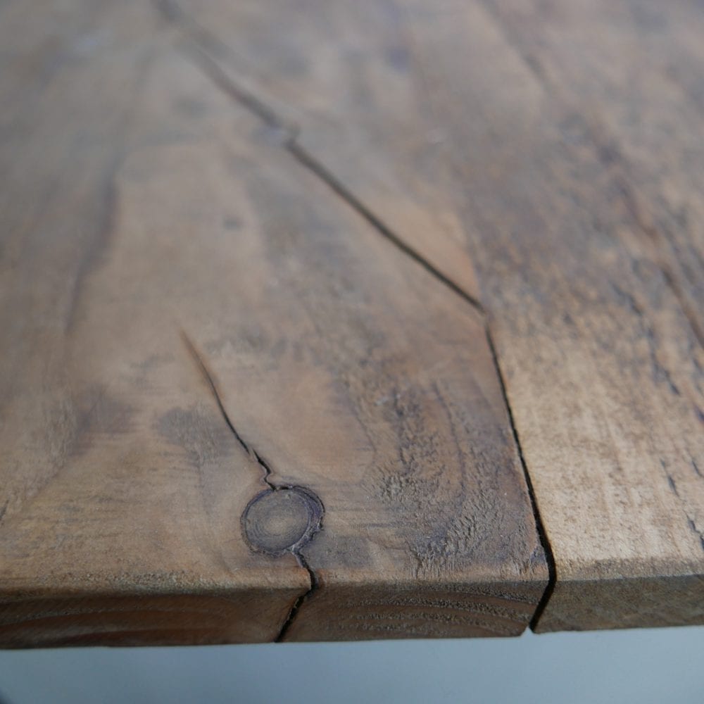 houten crème-blauwe toonbank