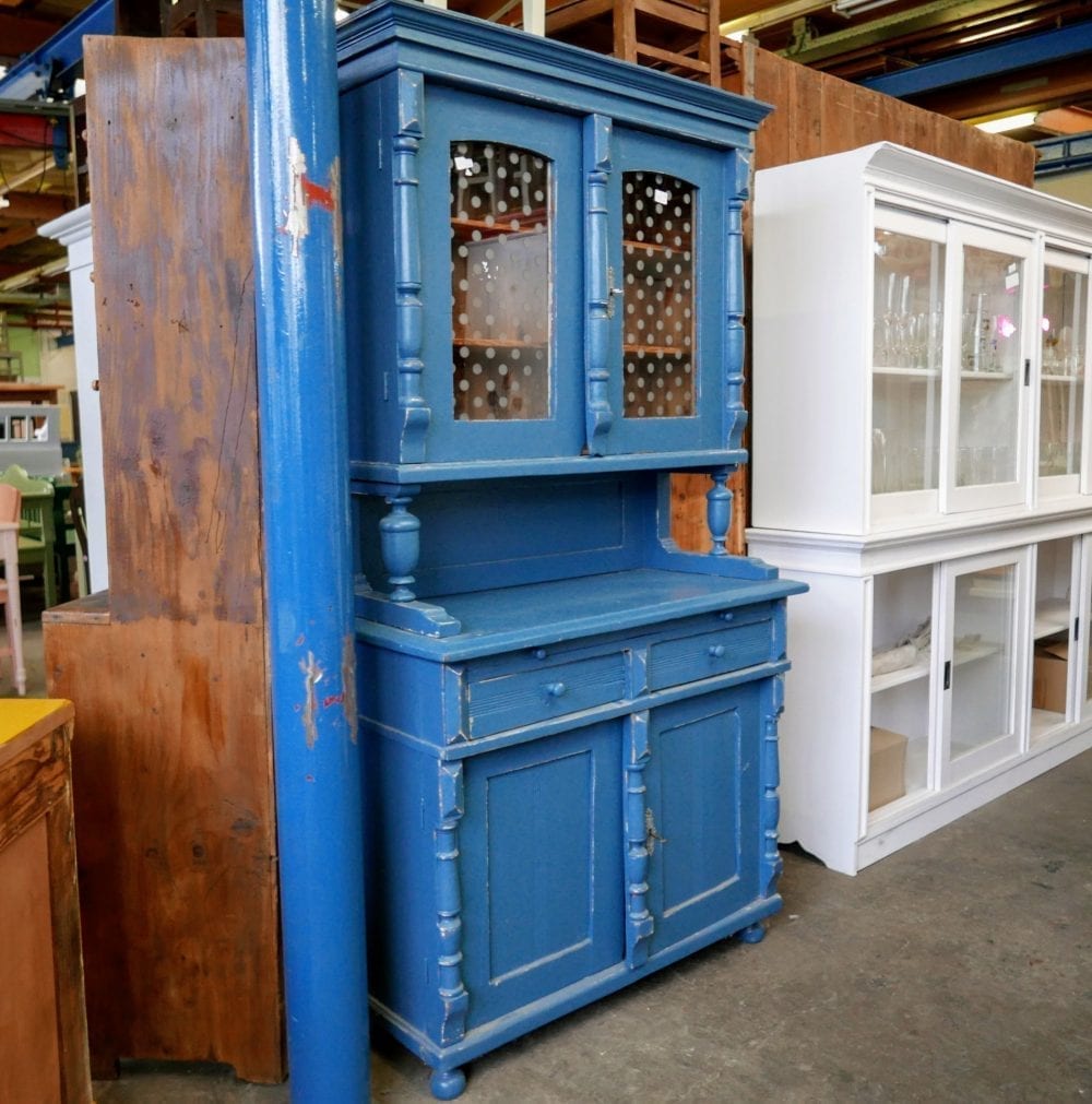 houten blauwe buffetkast