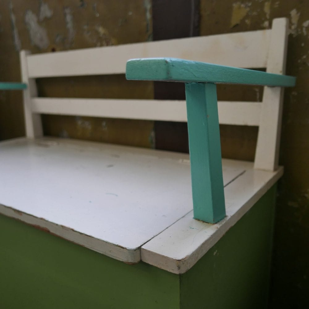 groen-mint kinderbankje