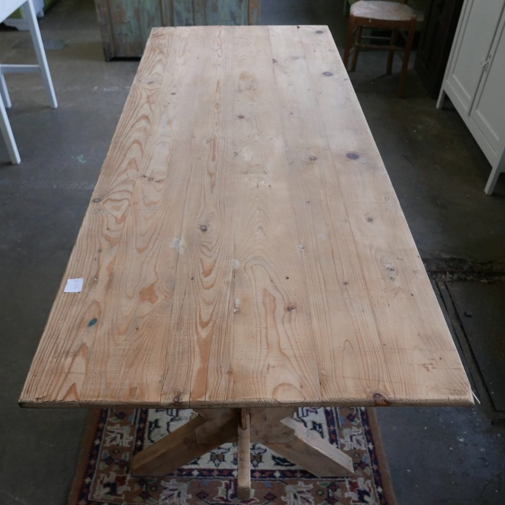 kruispoot tafel