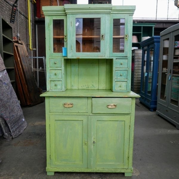 groenblauwe buffetkast