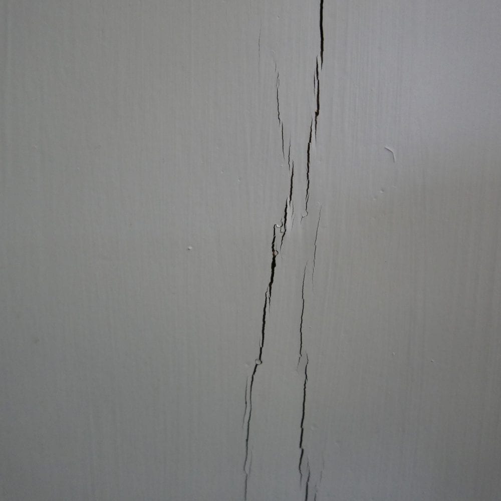 witte houten ladekast