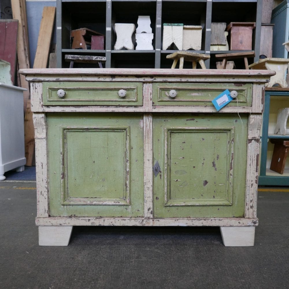 brocante groen-wit kastje