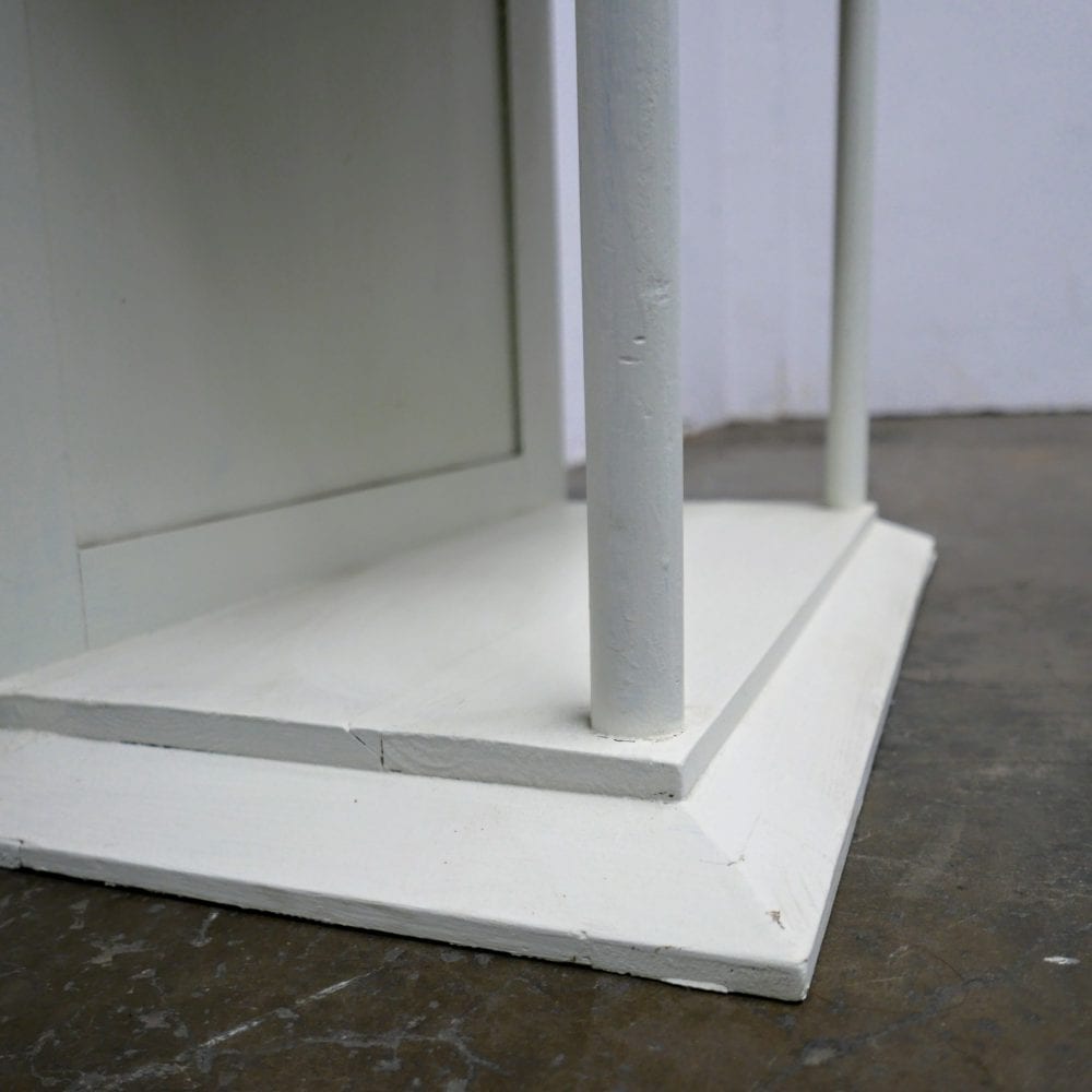 wit houten kaptafel