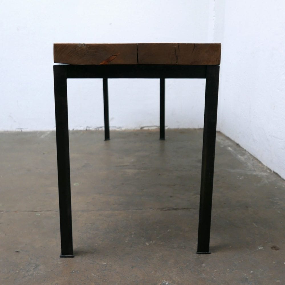 Industriële tafel met dik bovenblad