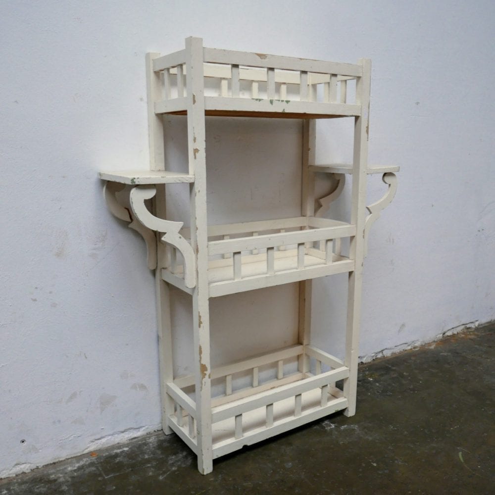 wit brocante planten kastje