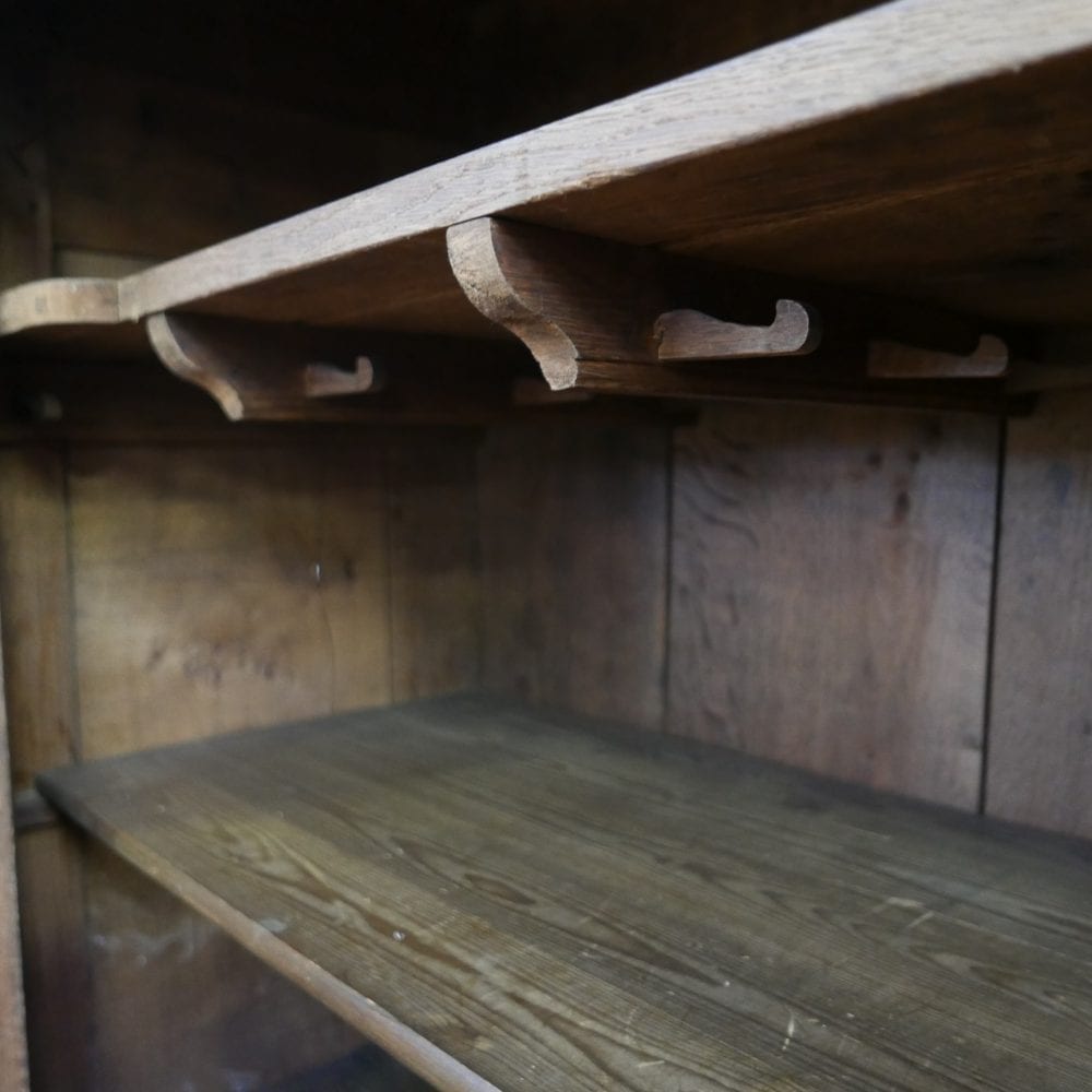 Massief eiken Duitse kast