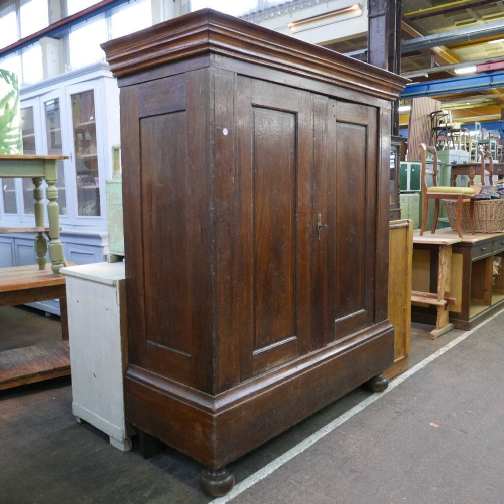 Massief eiken Duitse kast