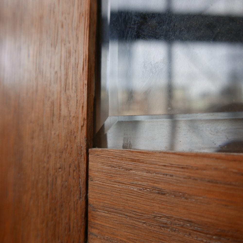 houten linnenkast