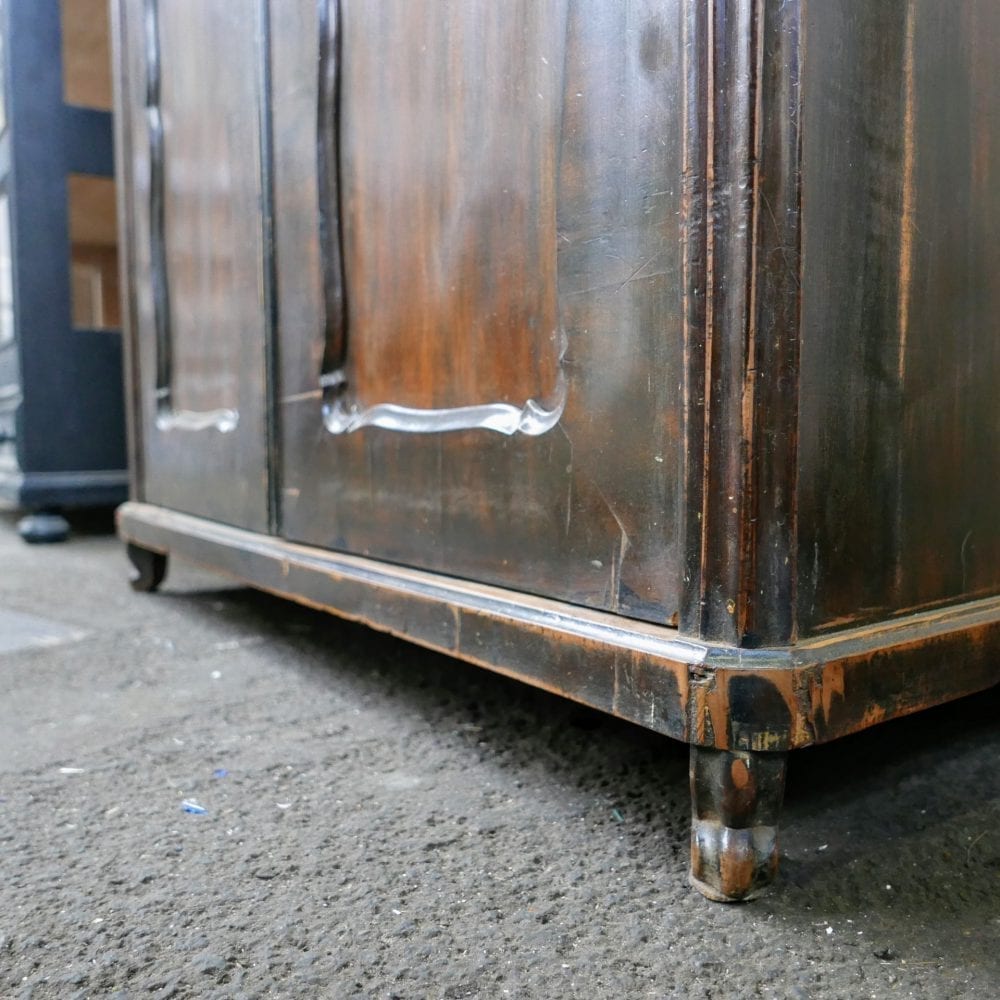 houten linnenkast
