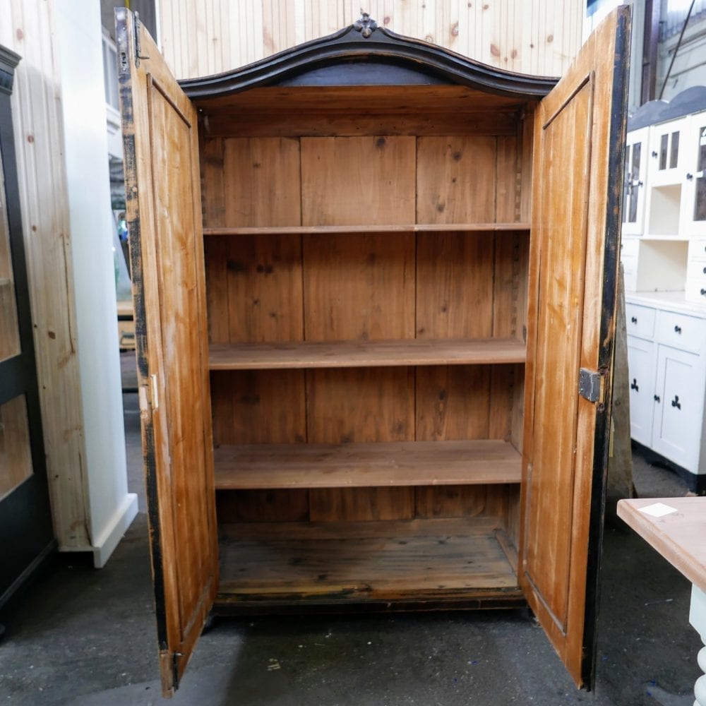 houten linnenkast