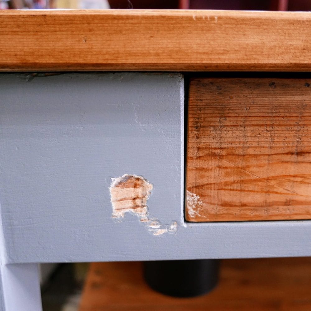 grijze werktafel