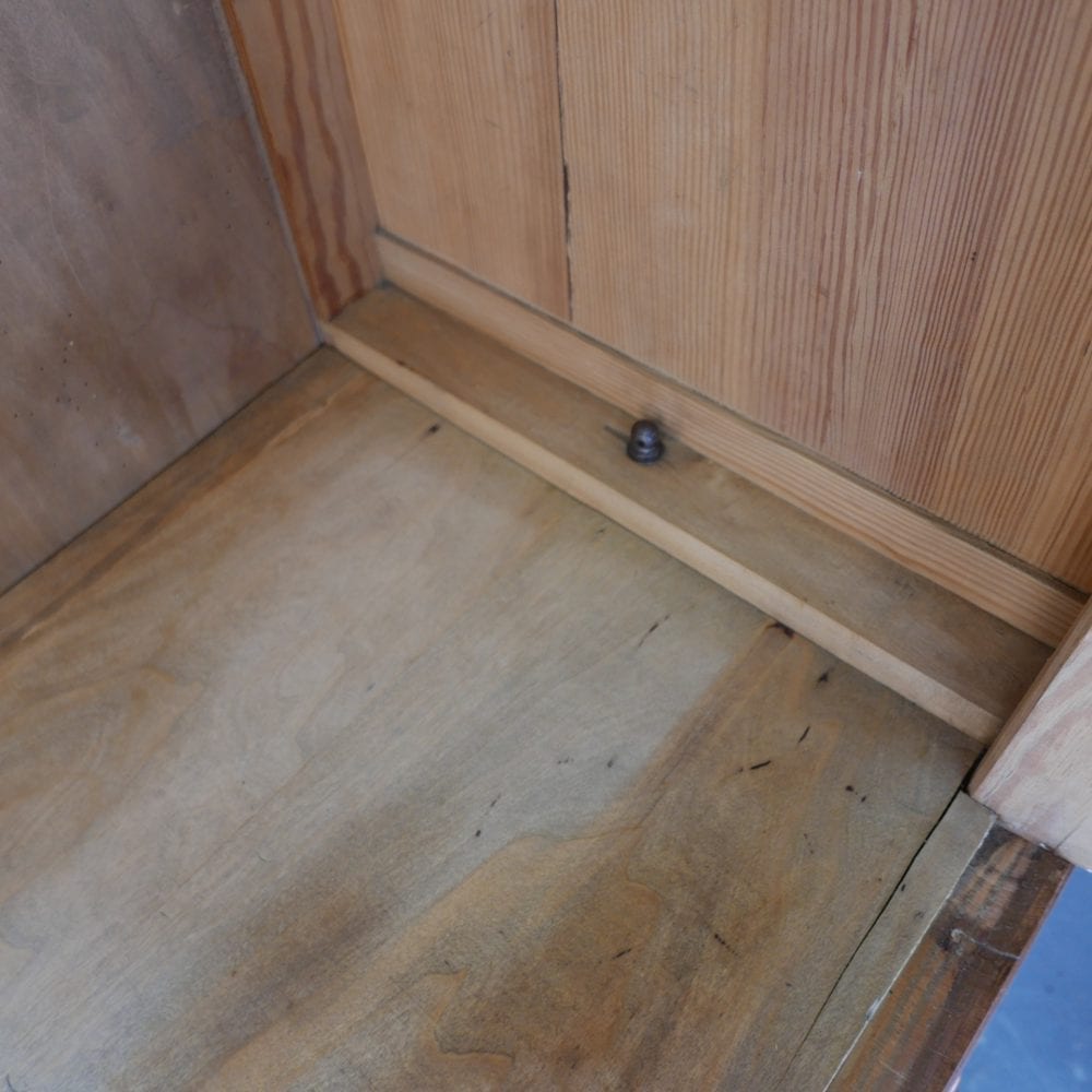 houten kledingkast