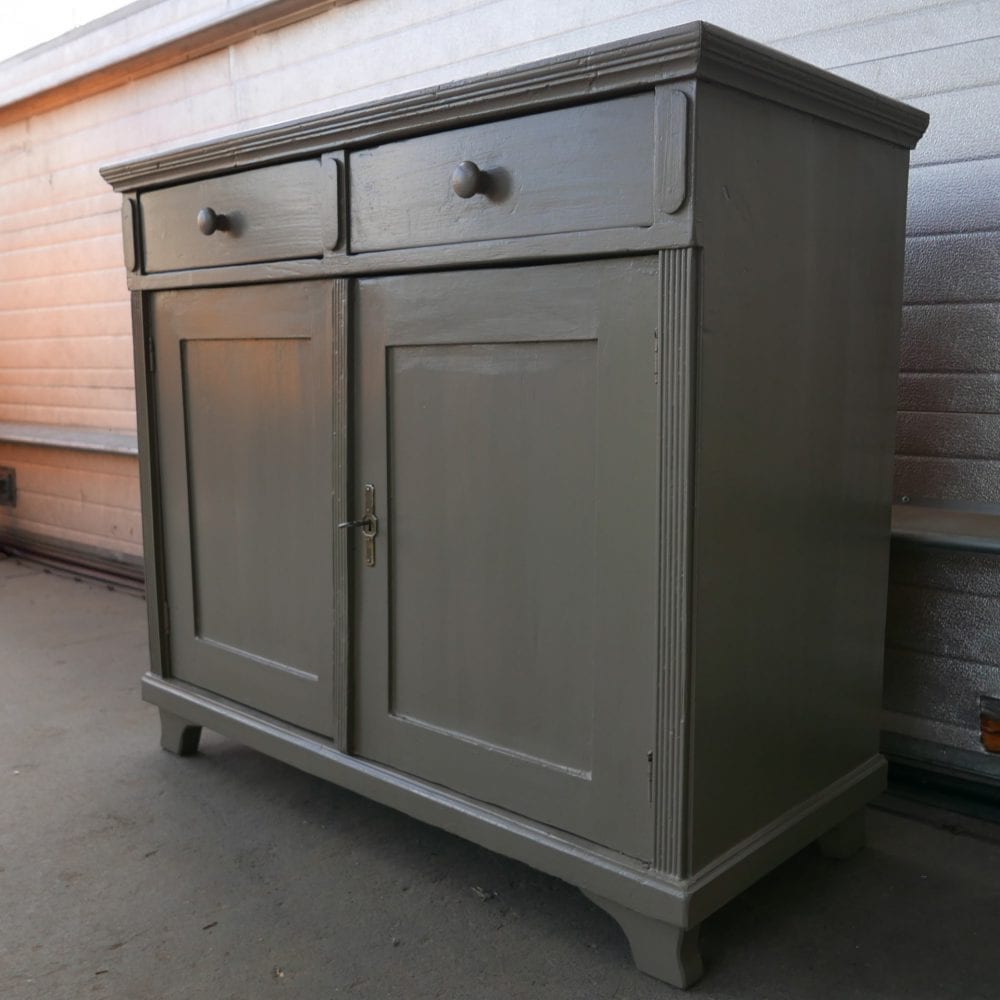 grijze commode