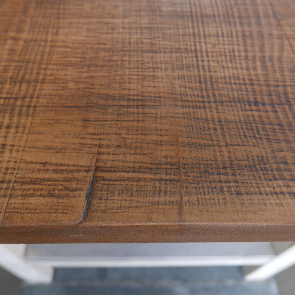 witte houten bakkerstafel