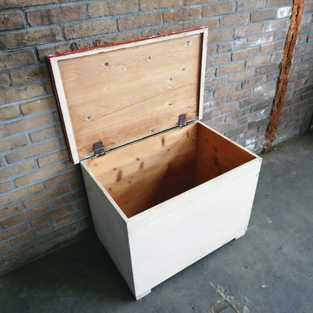 wit-rode kist