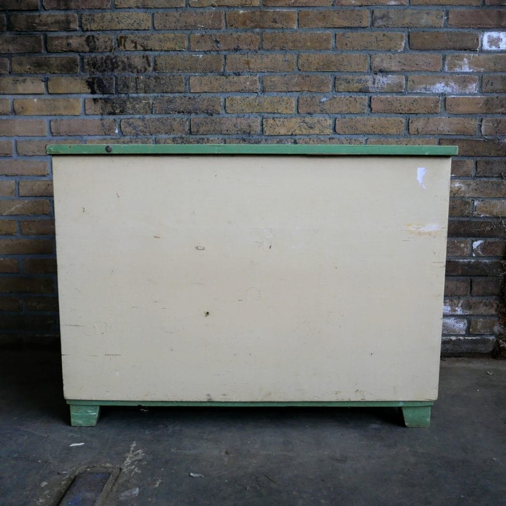 Crème-groene kist