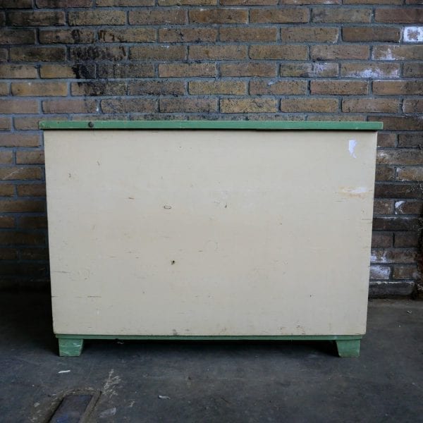 Crème-groene kist