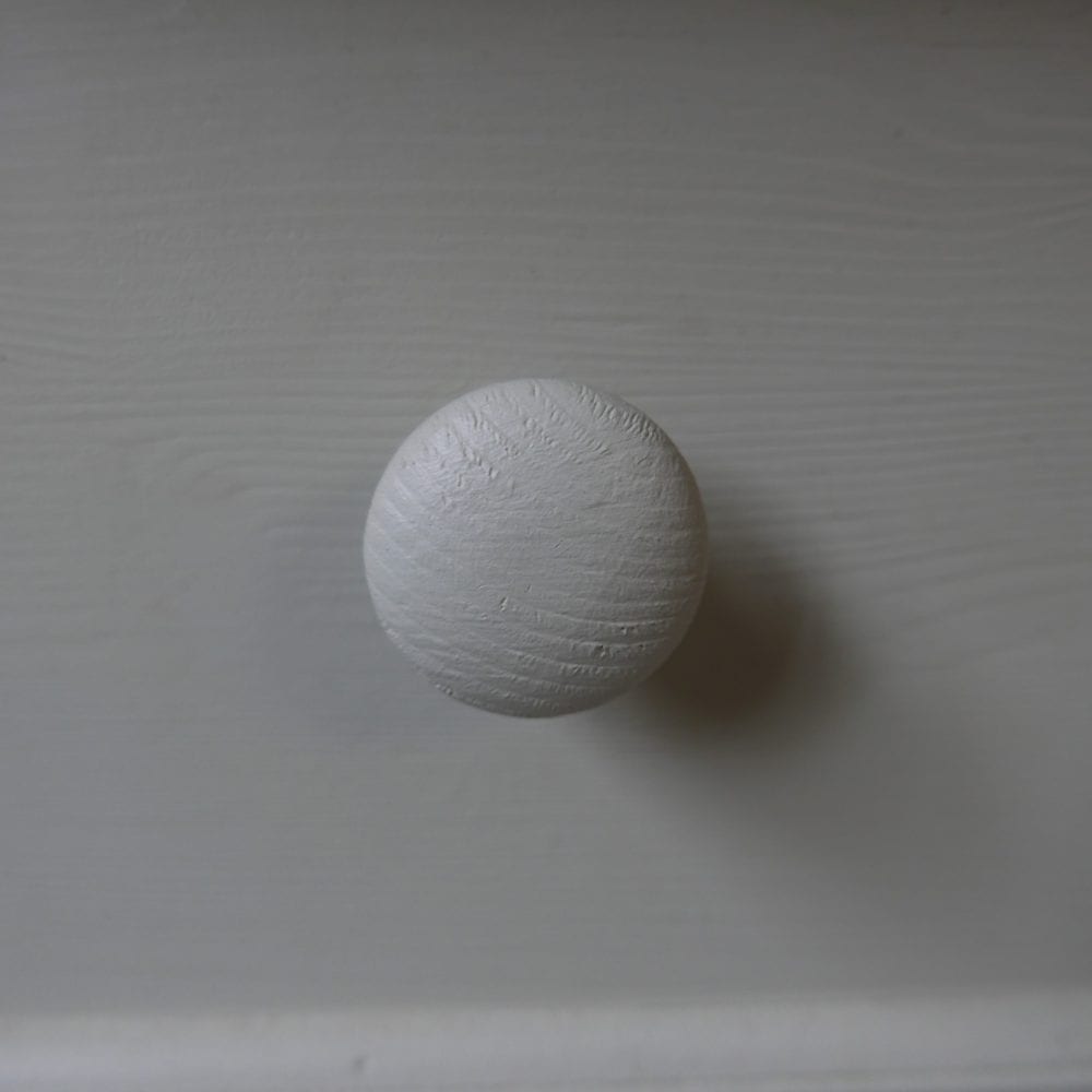 witte houten toog