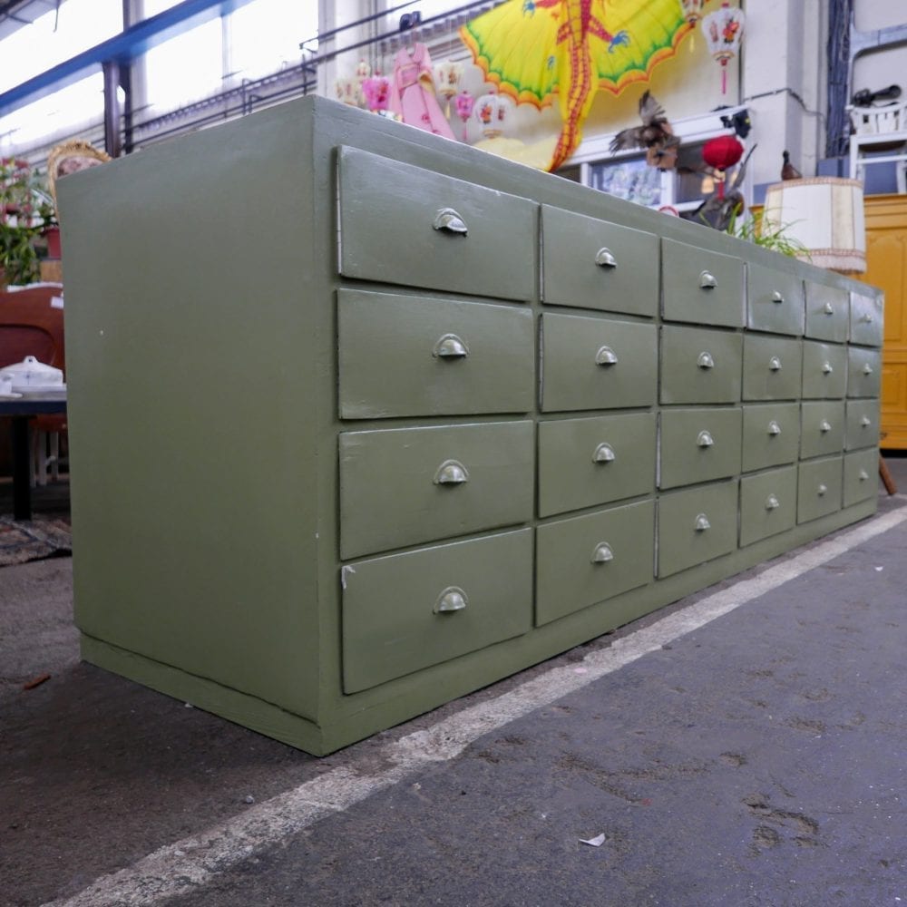 Groene glazen toog