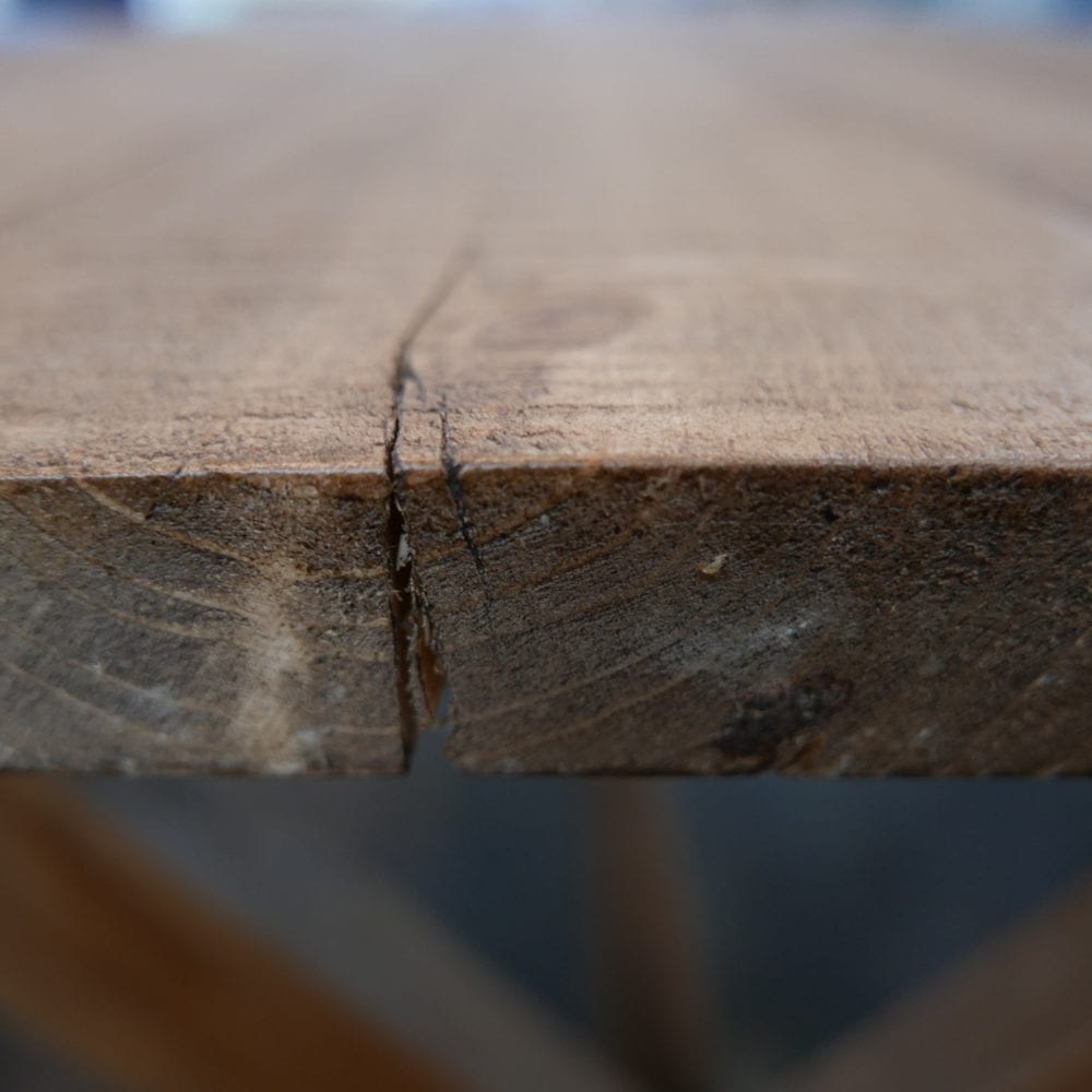 Kruispoot tafel