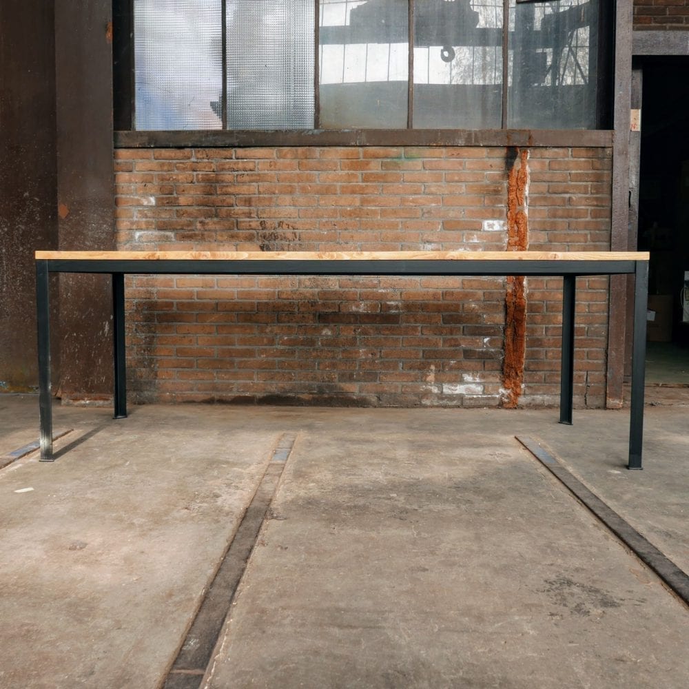 Tafel op maat metalen frame