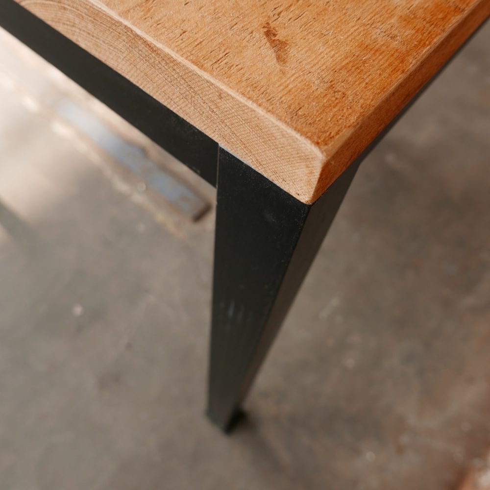 Tafel op maat metalen frame