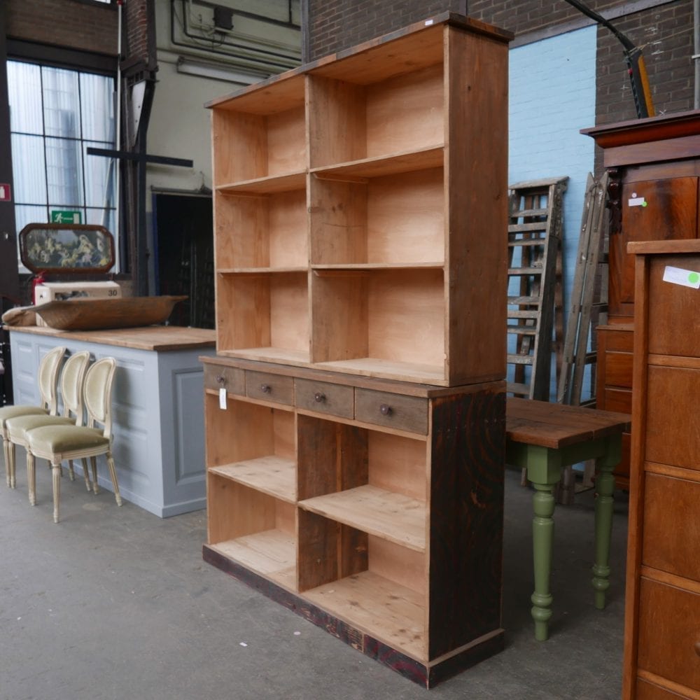 houten winkelkast