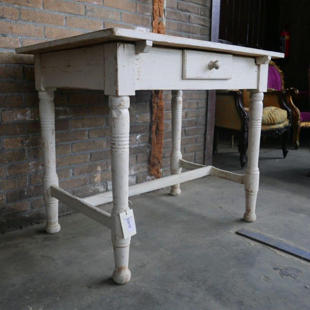 witte eettafel met lade