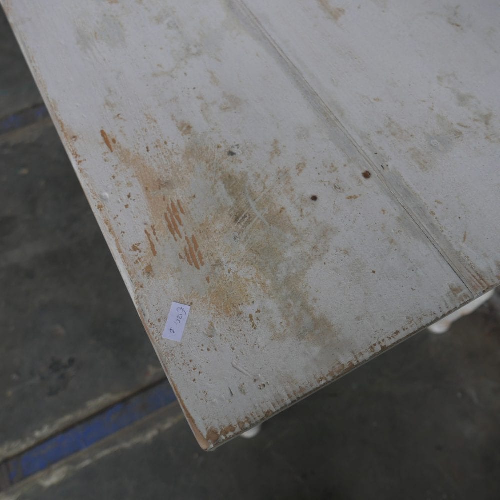 witte eettafel met lade