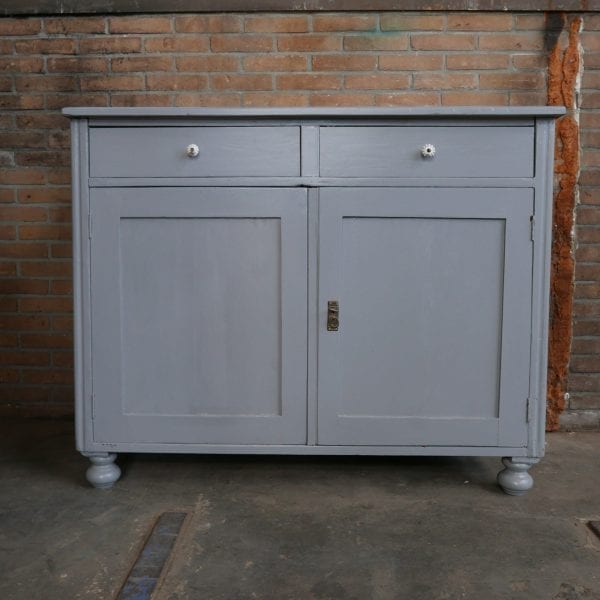 Grijze commode