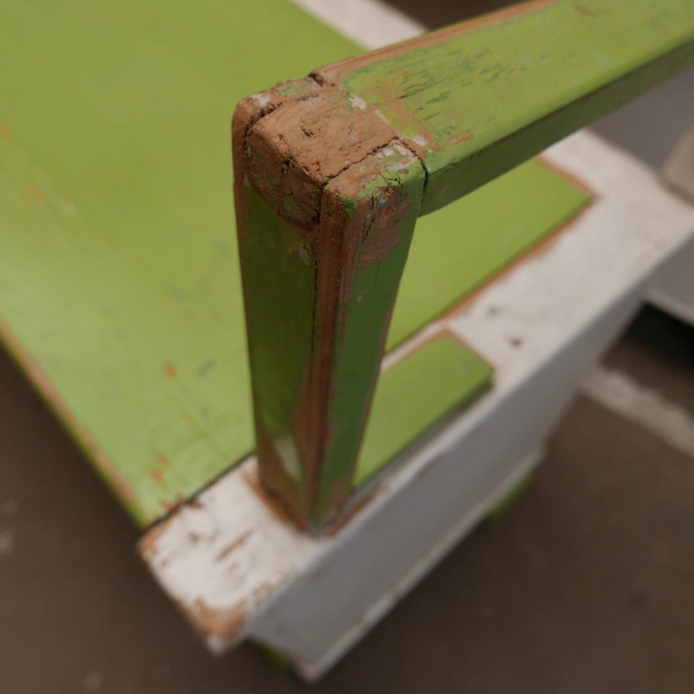 Wit-groene kinderbank