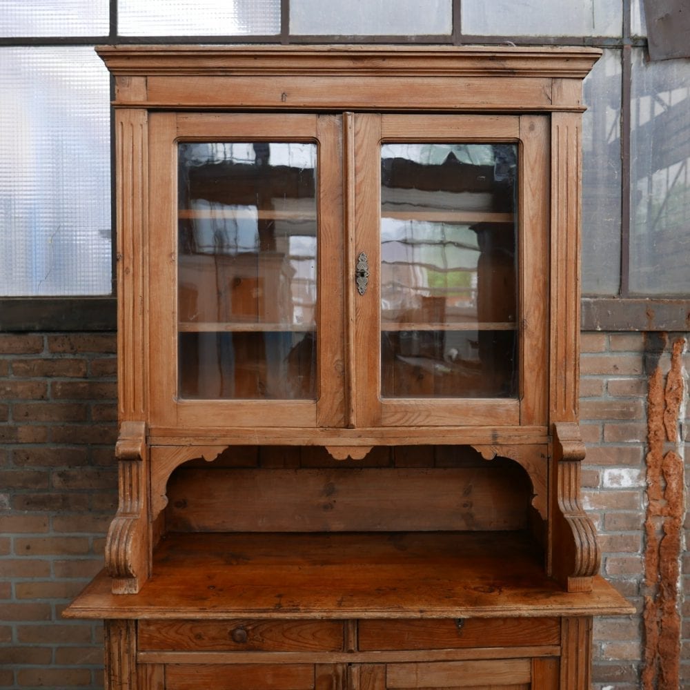 Houten buffetkast klassiek