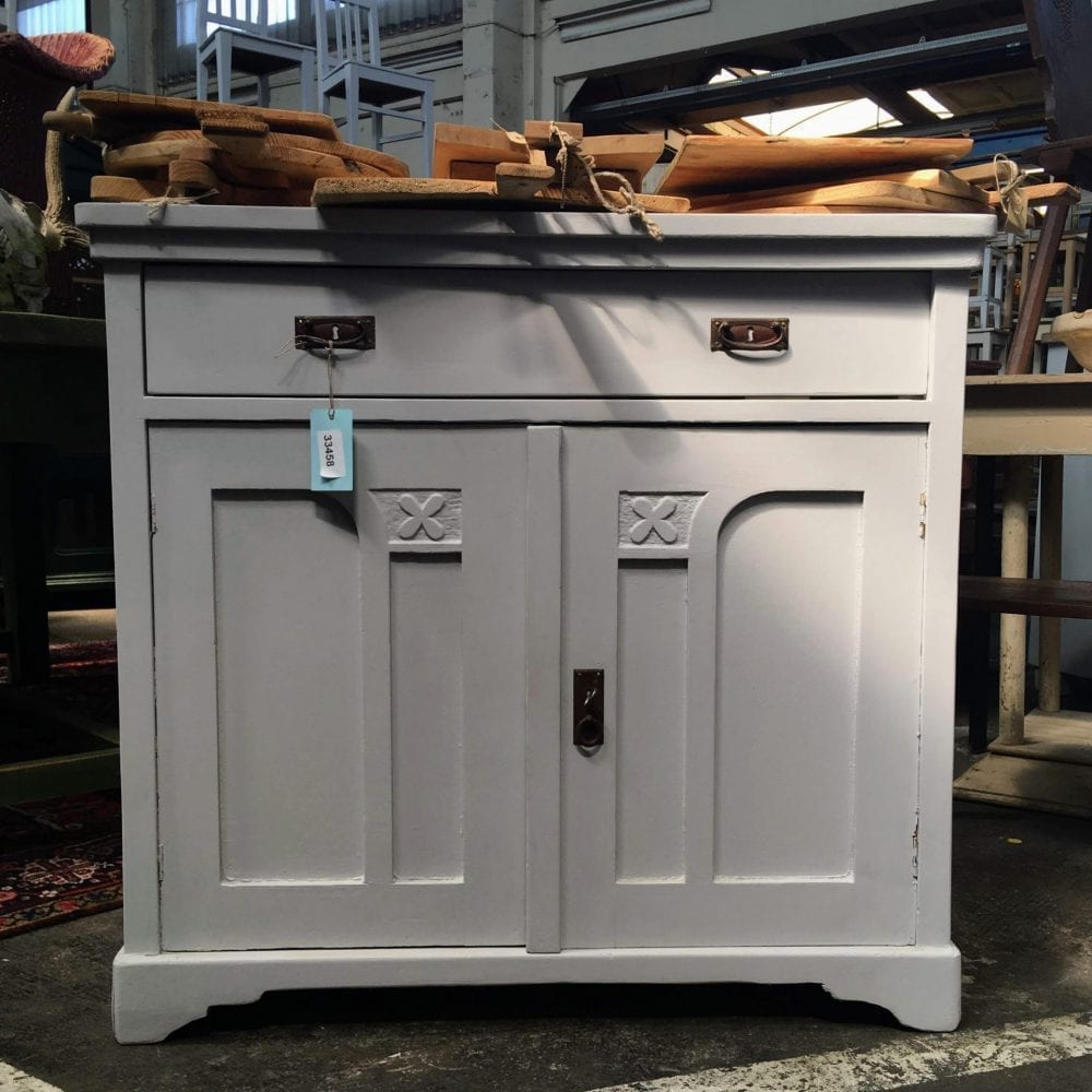Witte commode