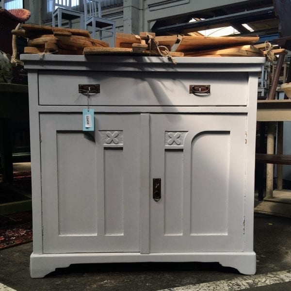 Witte commode