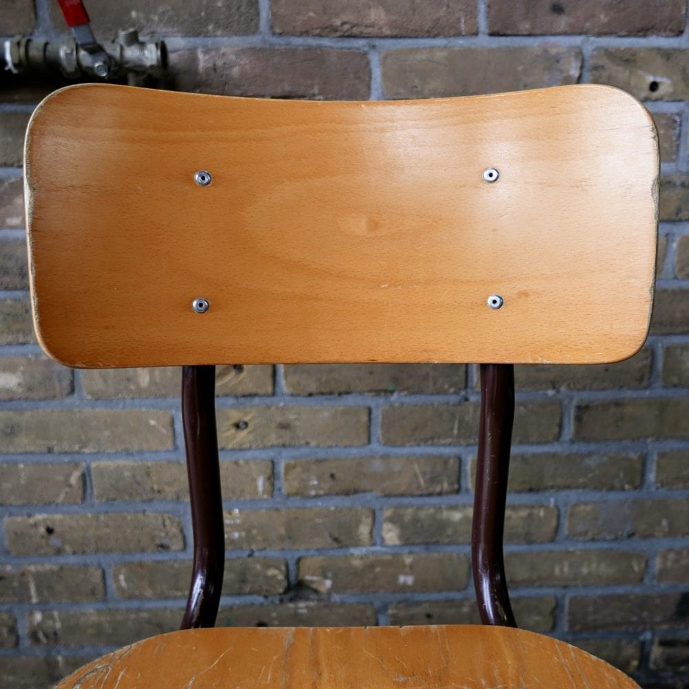 Vintage schoolstoelen - Afbeelding 9