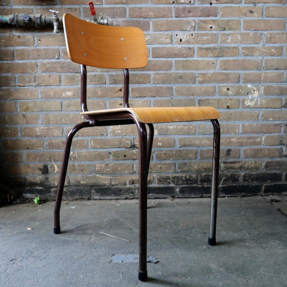 Vintage schoolstoelen