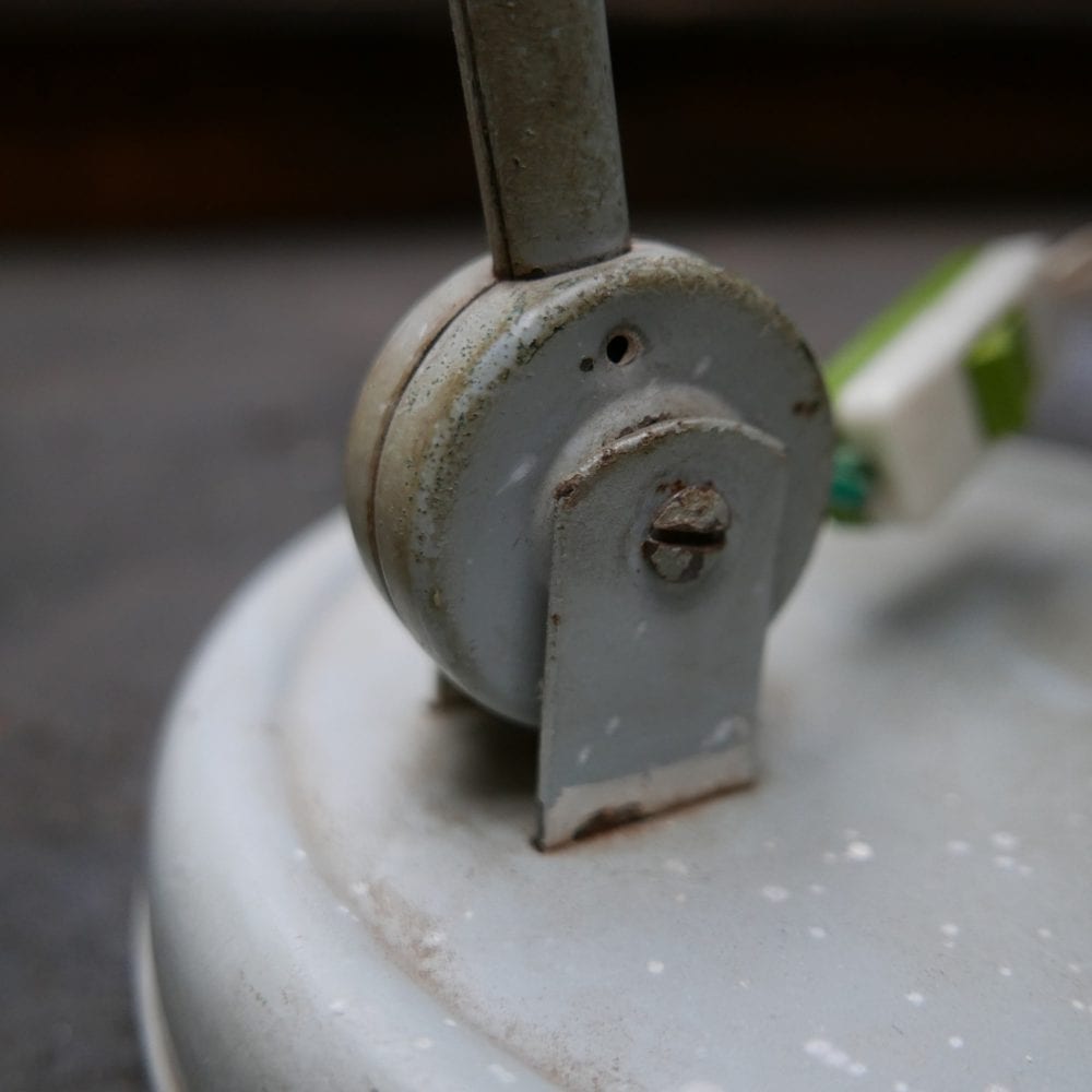 Industriële grijze lamp