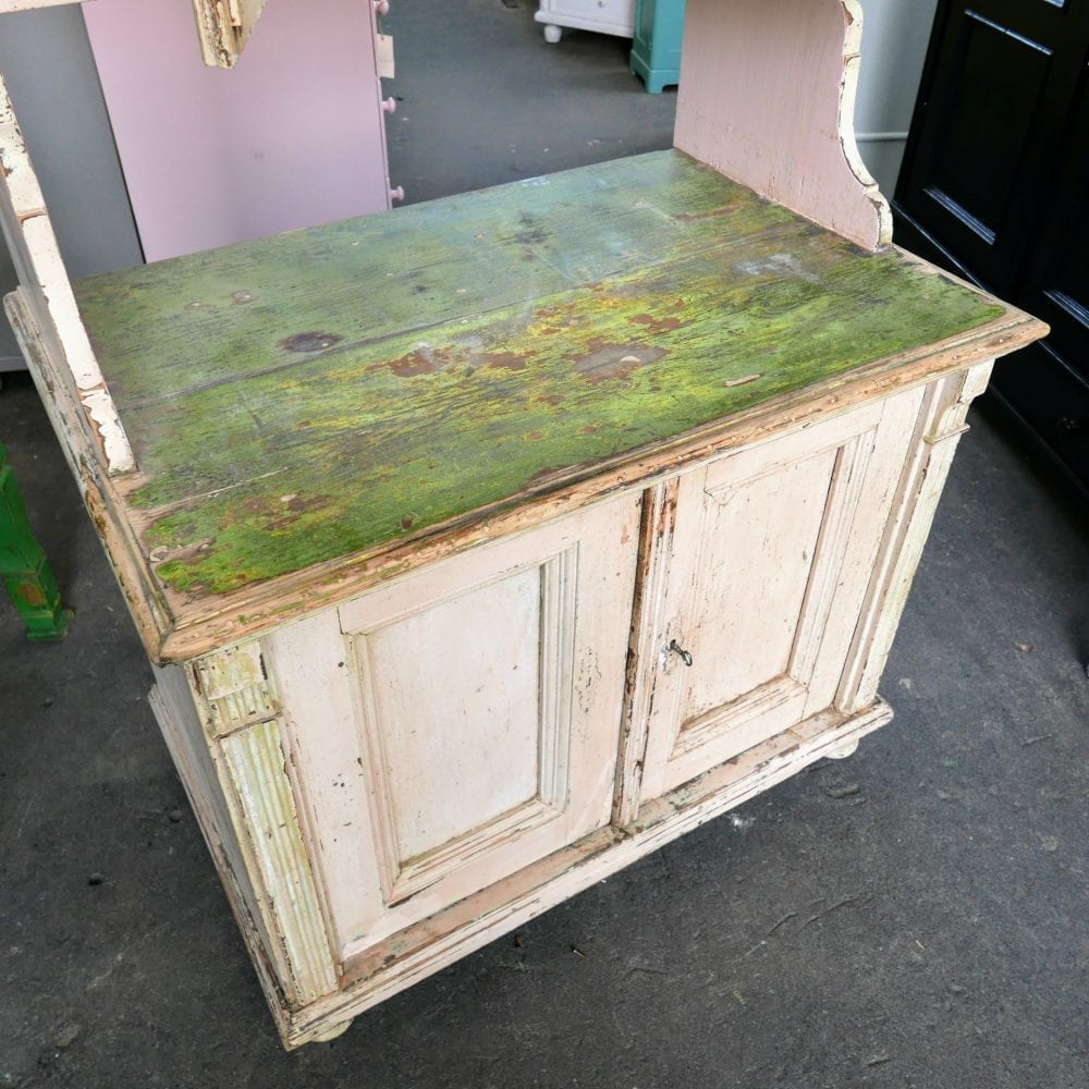 zalmroze buffetkast