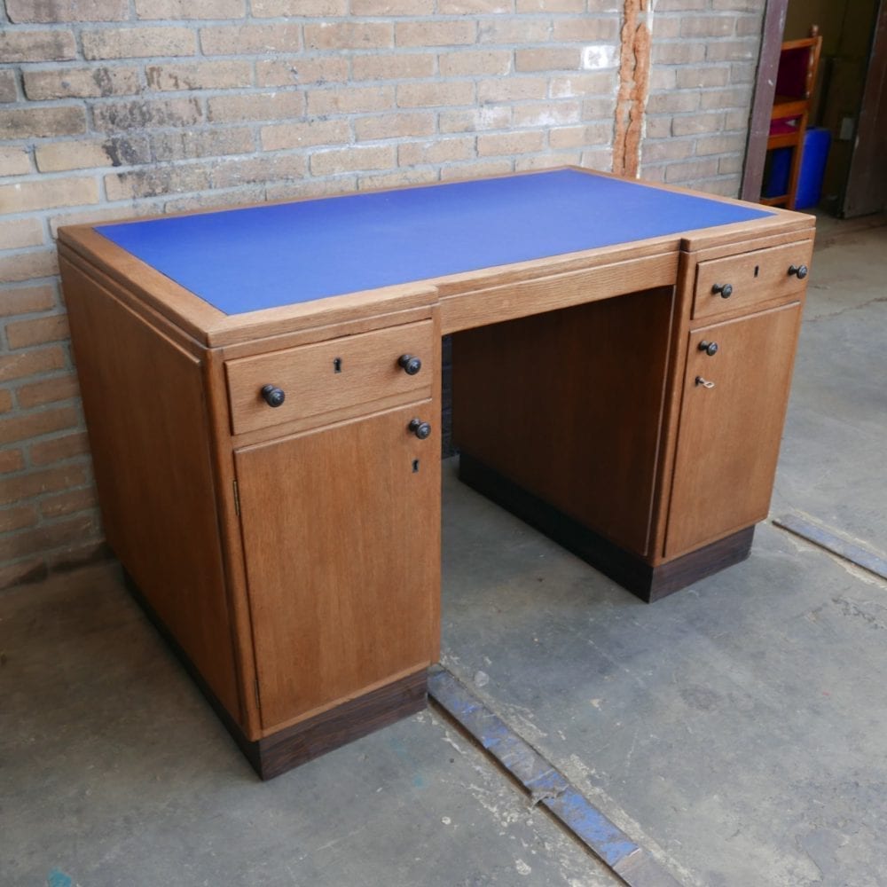 Pander bureau vintage