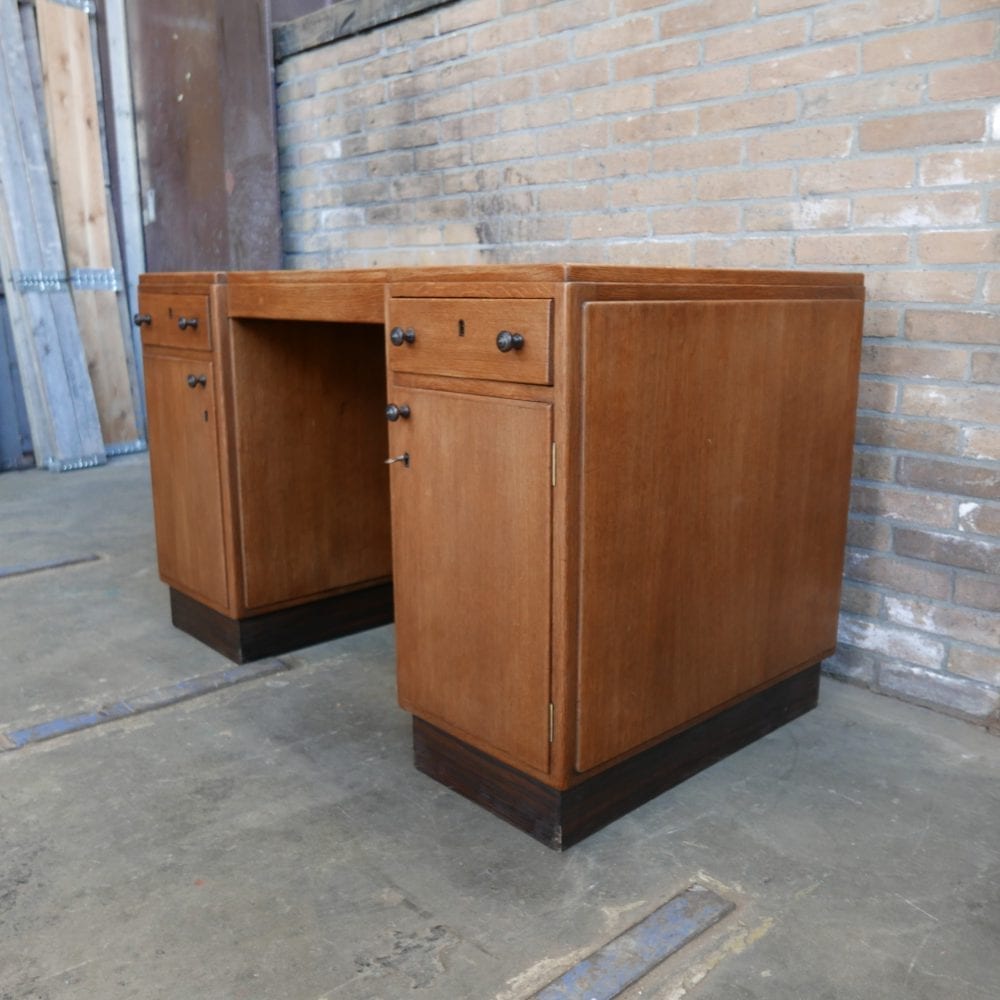 Pander bureau vintage