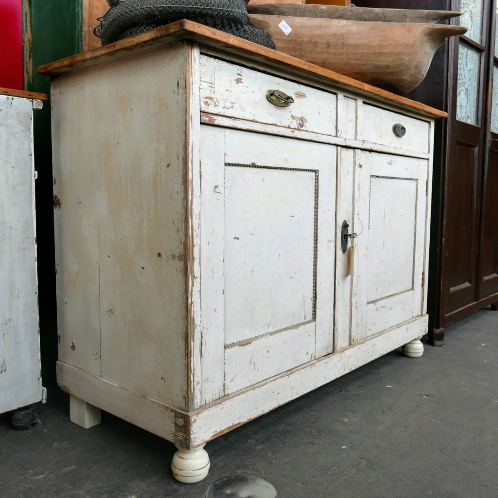 Commode wit