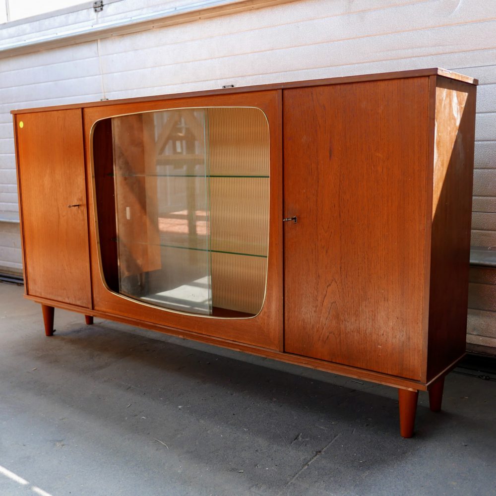 Vintage retro dressoir