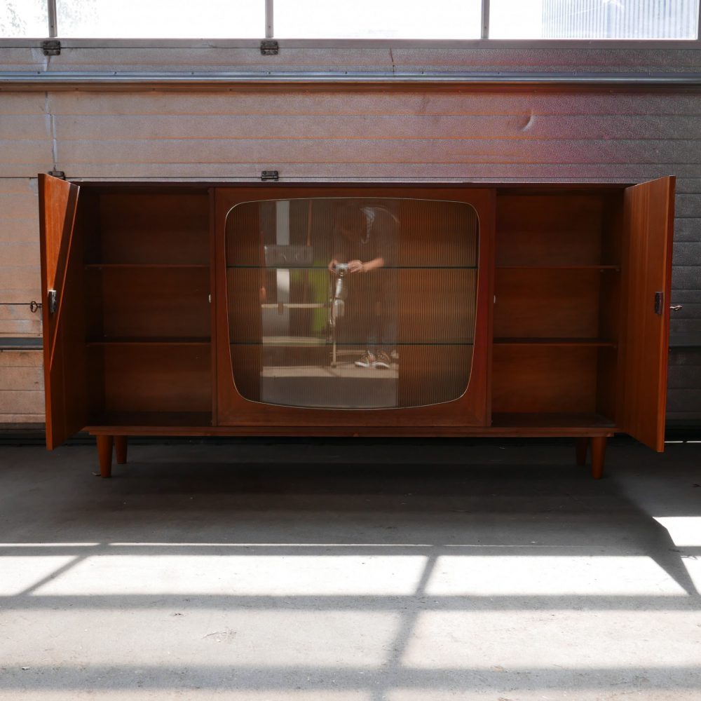 Vintage retro dressoir