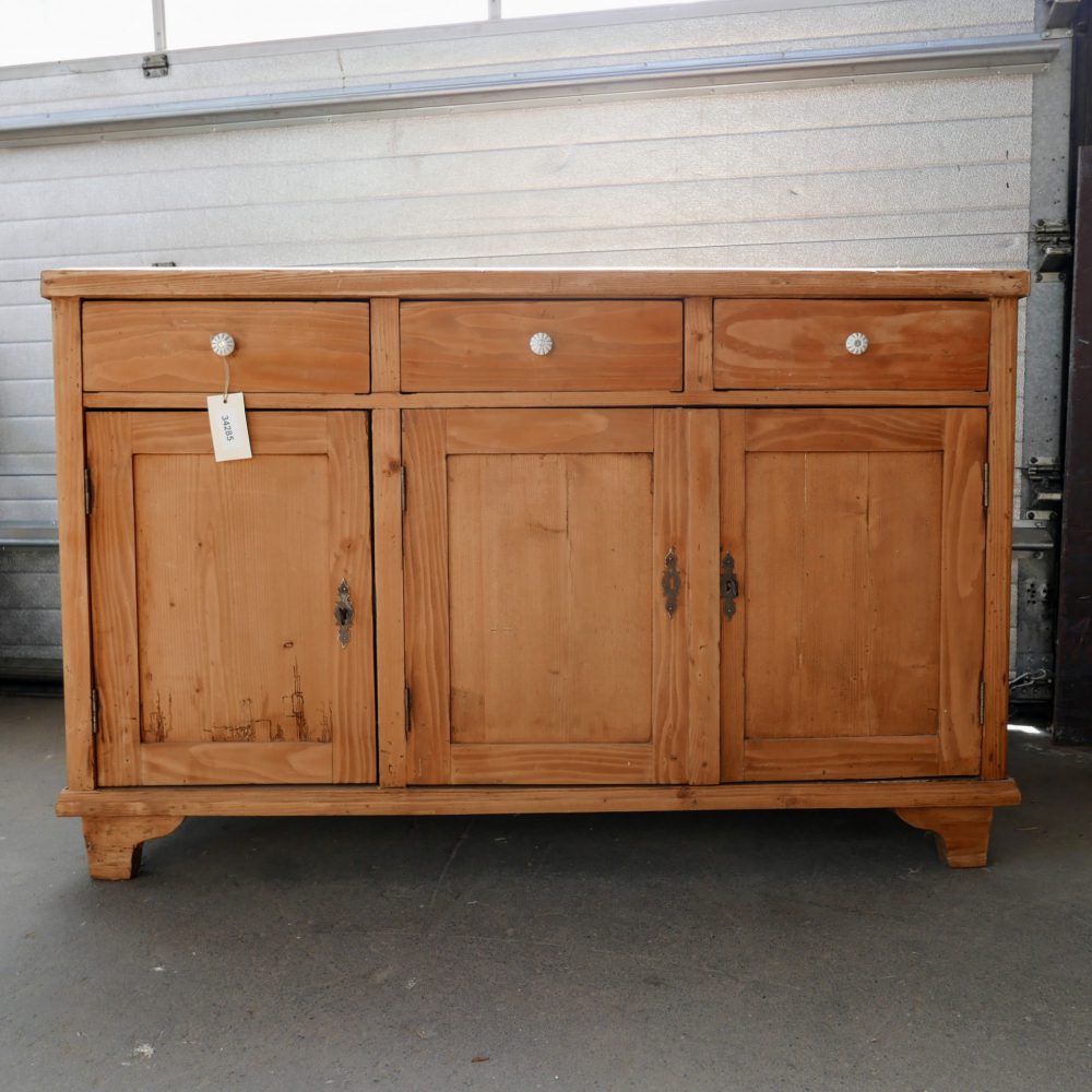 houten brocante dressoir