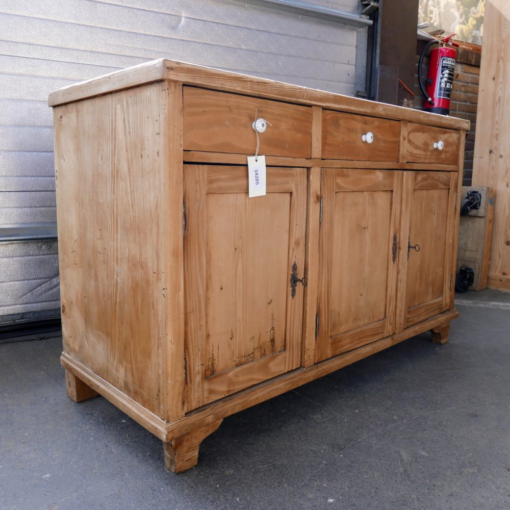 houten brocante dressoir