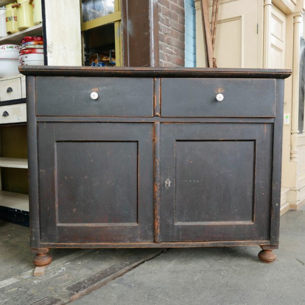 Bruine onderkast dressoir commode