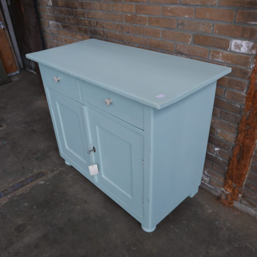 Blauwe commode